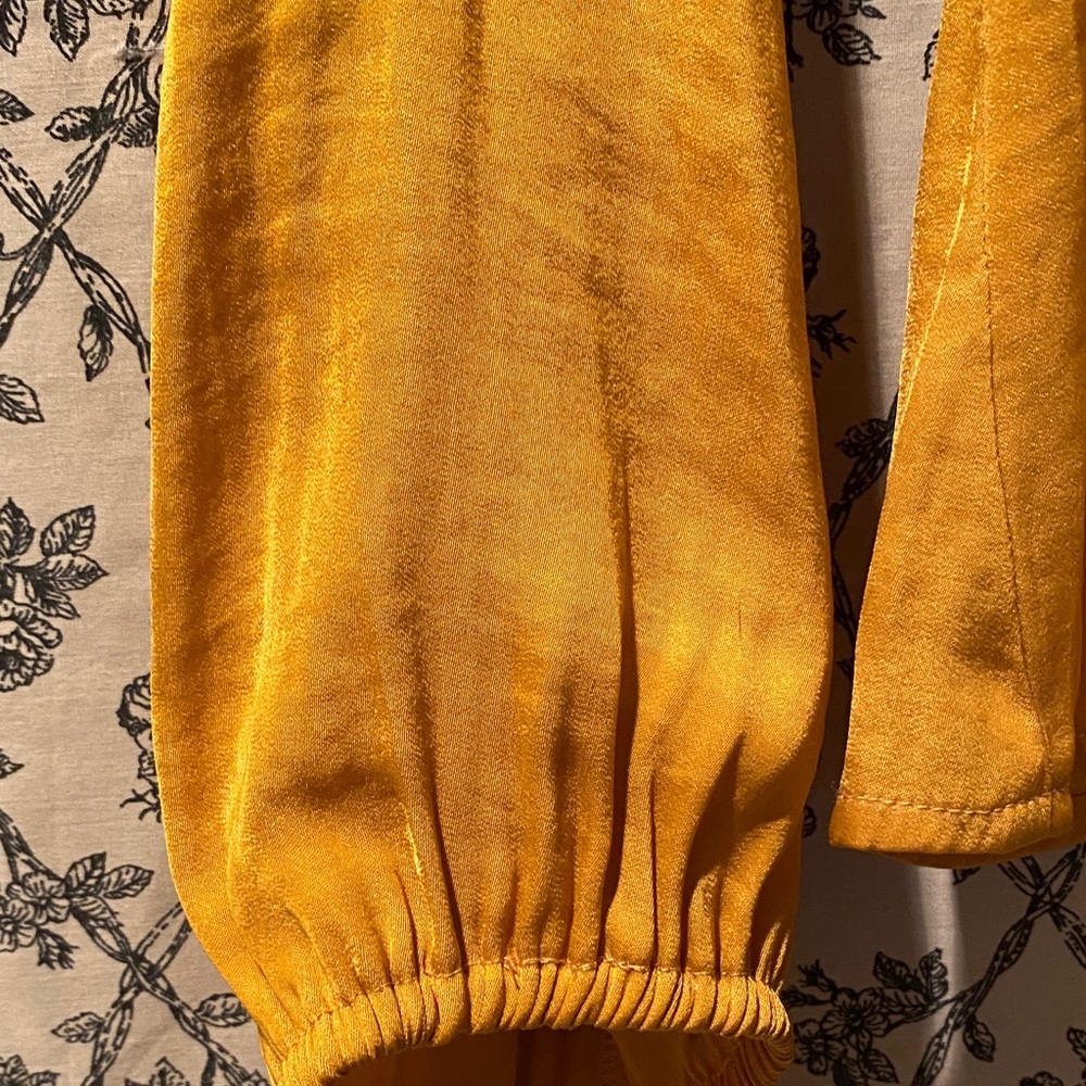Calligraphie Mustard Blouse for Women - Picture 2 of 4